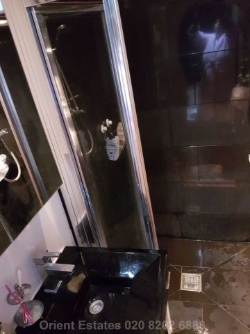 Price £700 pcm - Available Now - Furnished - Photo 5