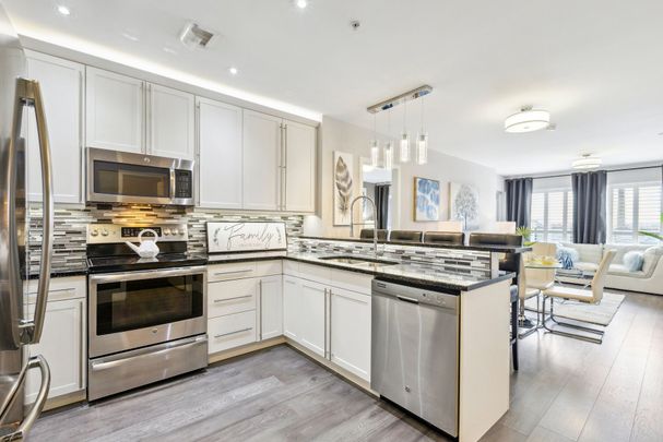 For Lease - 1 Victoria Street Unit# 613, Kitchener, Ontario - Photo 1