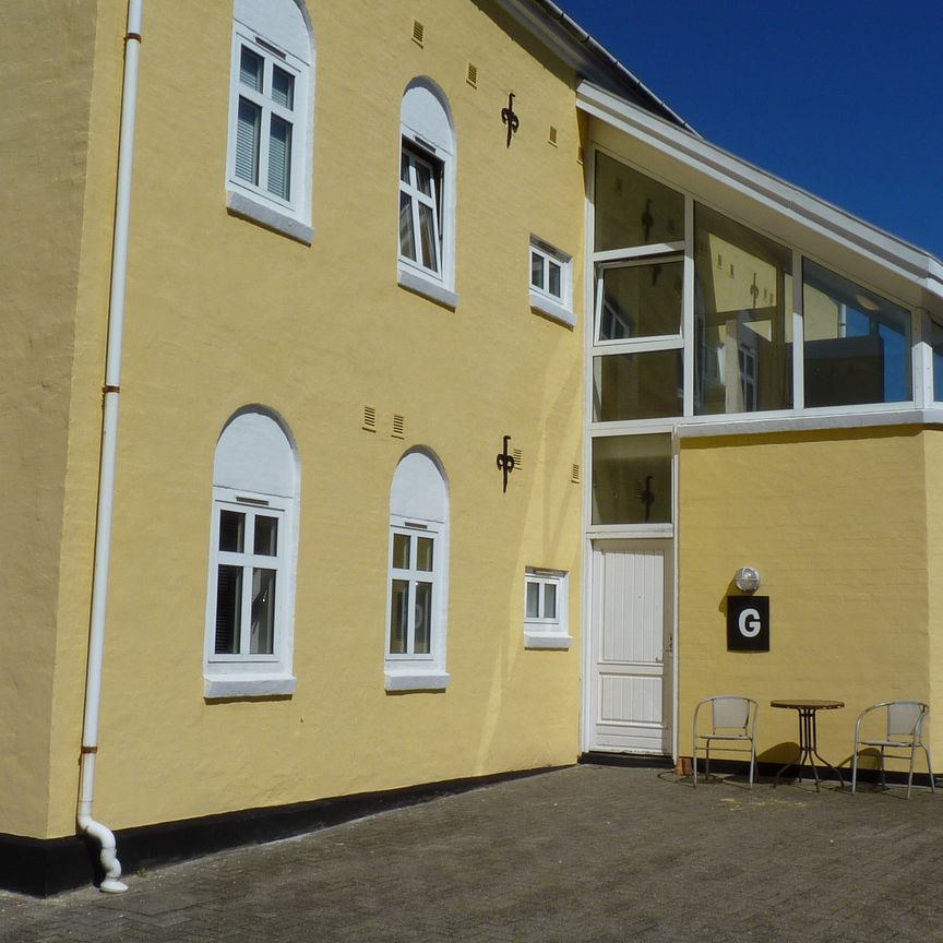 1-VÆRELSES LEJLIGHED I HJERTET AF HJØRRING. - Photo 1