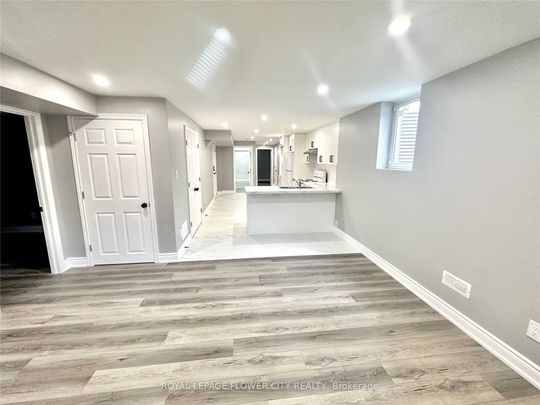 For Lease - 41 Paisley Green Avenue, Caledon, Ontario - Photo 1