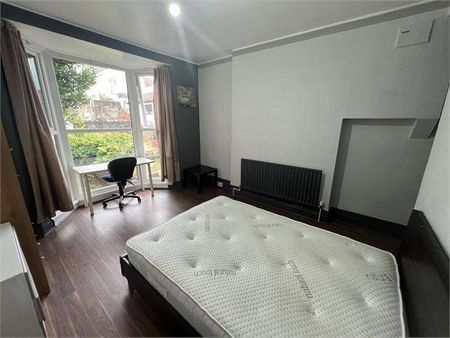 5 bedroom house share to rent - Photo 2