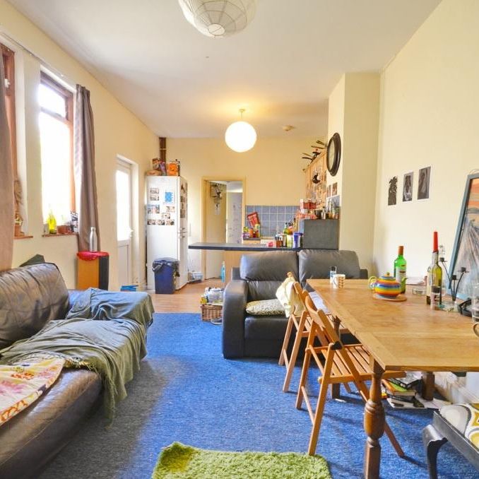 5 bedroom house to rent - Photo 1