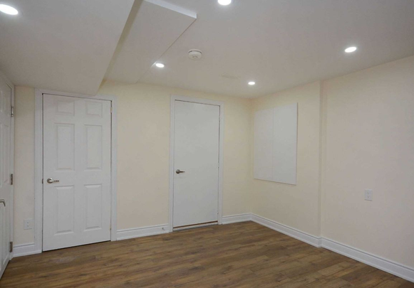 For Lease - 833 Mays Crescent Unit# Bsmt, Mississauga, Ontario - Photo 1