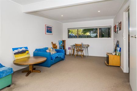 Property Management2 Ridge Road, Torbay - House for Rent - Photo 3