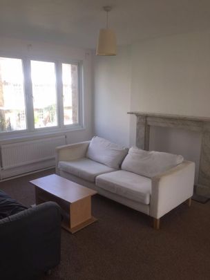 3 bedroom apartment to rent - Photo 1