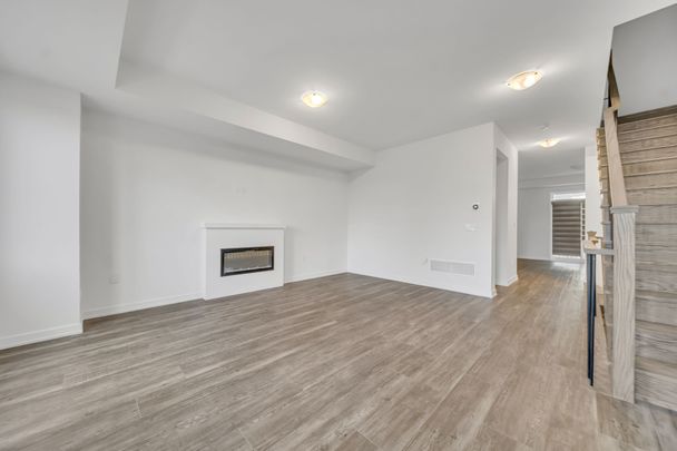 For Lease - 170 Attwater Drive Unit# 30, Cambridge, Ontario - Photo 1