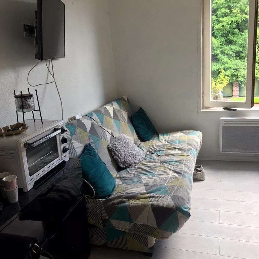Location Appartement 1 pièce 15m² ST SAULVE 59880 - Photo 1