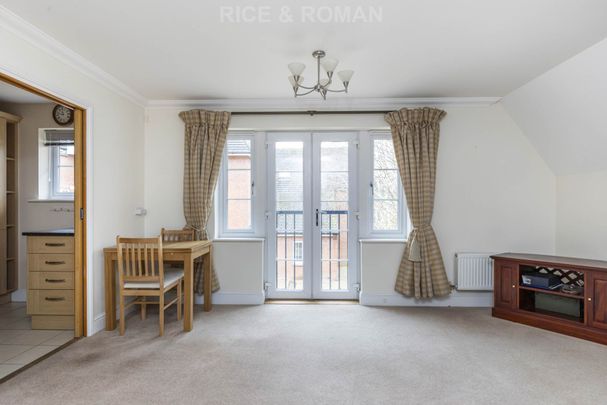 2 Bedroom Apartment, Cobham Grange – Cobham - Photo 1