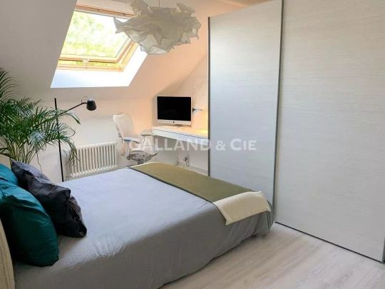 Appartement de 3,5 pièces moderne et charmant avec mezzanine - Foto 1