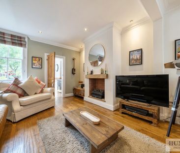 2 bedroom House To Let Total Size: 926 SQ FT - Photo 1