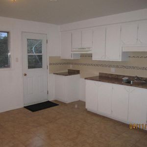 À 5 min. du Terminus de St-Eustache - Photo 2