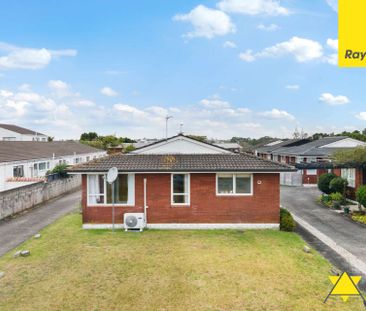 Two Bedroom and One Bathroom Unit in New Lynn! - Photo 4