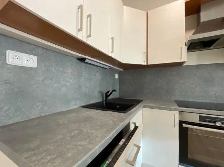 Pronájem, zděný byt 2+kk s lodžií, 50,3 m - Photo 5