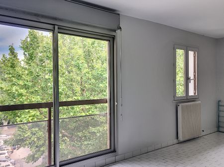 APPARTEMENT - STUDIO - 27m², - Photo 2
