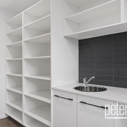 2 / 8 Peppermint Place, Prospect TAS 7250 - Photo 1