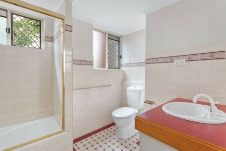 2/21 Pilba Street, Chermside QLD, Belconnen - Photo 5