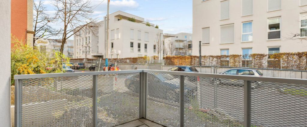 Erstbezug! Helle 2-Zimmer-Wohnung mit großzügiger Loggia - Photo 1