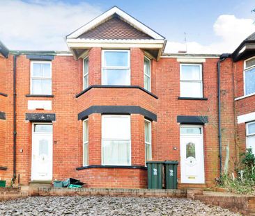 1 bedroom in a house share to rent - Photo 5