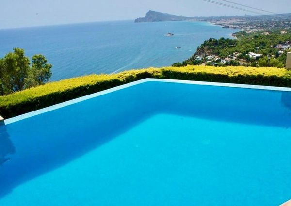 4 room luxury House for rent in Altea, Valencia
