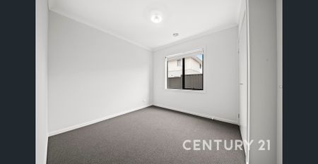 Modern Family Home with Two Lounge Rooms - Photo 3