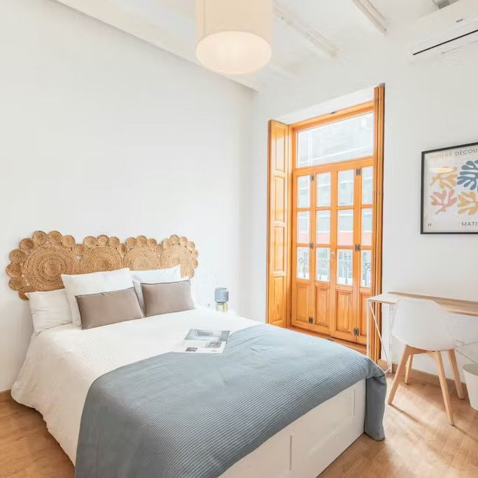 Carrer dHernán Cortés, Valencia, Valencian Community 46004 - Photo 2