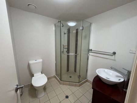 Furnished 2 Bed, 2 Bath Apartment in Resort-Style Complex - Photo 4