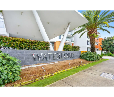 1202/6-8 Waterford Court, Bundall, Qld 4217 - Photo 4