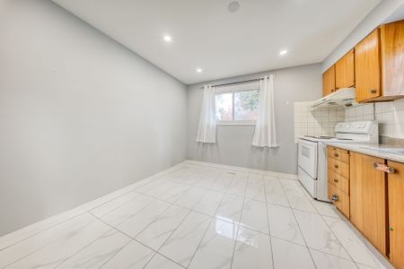 For Lease - 588 Warden Avenue, Toronto, Ontario - Photo 5