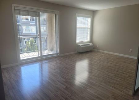 2 Bedroom Condo at The Verve - Photo 5