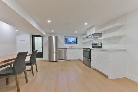 For Lease - 25 Palmerston Avenue Unit# Bsmt, Toronto, Ontario - Photo 4