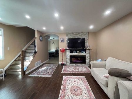 For Lease - 330 Elliott Street Unit# Upper Level, Windsor, Ontario - Photo 3