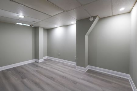 For Lease - 5209 Palomar Crescent, Mississauga, Ontario - Photo 5