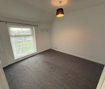 Brackenwood Road, BEBINGTON CH63 - Photo 4