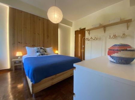 Rua Marquês de Fronteira, Lisbon, Lisbon 1070-299 - Photo 3