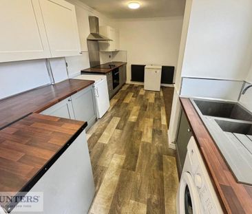 3 bedroom terraced house to rent - Photo 6