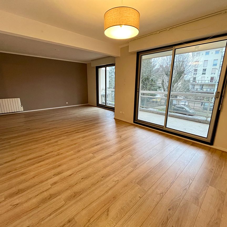 Location Appartement 5 pièces 105m² - Photo 1