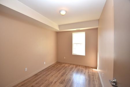 For Lease - 18 Market Street Unit# 6, Brantford, Ontario - Photo 3