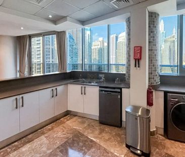 MARINA VIEW |4 BEDROOM INCLUDE BILLS | ORRA HARBOR - Photo 1