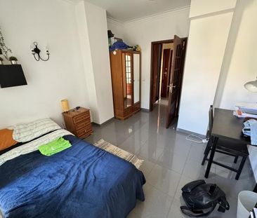 Apartamento a 100m da FCT - só alugo a estudantes - Photo 2