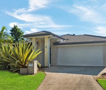 22 Worchester Cres, Wakerley QLD 4154 - House For Rent | Domain - Photo 1