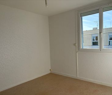 Location Appartement 5 pièces 75 m² La Châtre - Photo 6