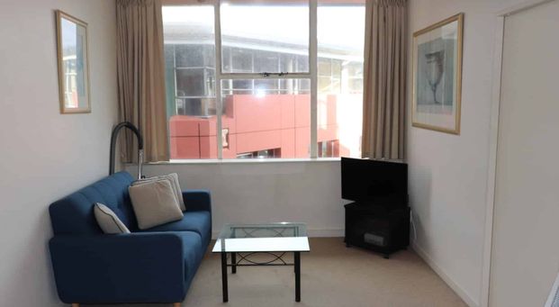 1 bedroom apartment - Photo 1
