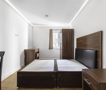 Coldharbour Lane, London, SW9 - Photo 3