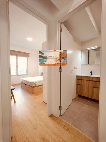 Piso de alquiler en Plaza Cardona Vives, Casco Histórico - Photo 3