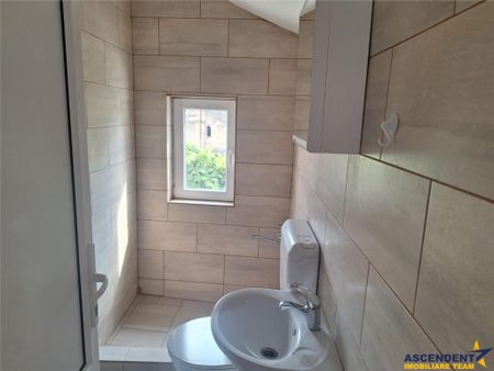 Resedinta spatiu profesional de inchiriat, Central, Ghimbav - Fotografie 4