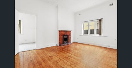 Renovated Family Home - Photo 5