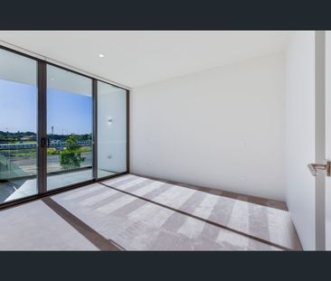 3204/24 The Lanes Boulevard, Mermaid Waters, Qld 4218 - Photo 6