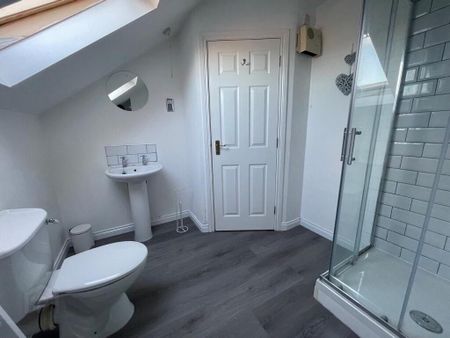 60 Ardenlee Crescent, Belfast, BT6 8QT - Photo 3