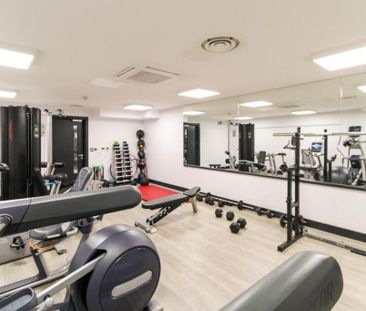 2 bedroom flat to rent - Photo 5