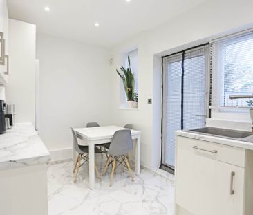 Price £1,900 pcm - Available Now - Unfurnished - Photo 5